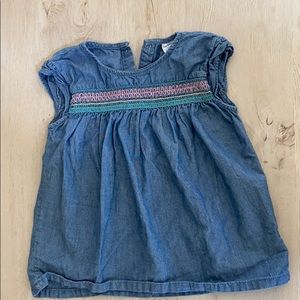 Denim little girls top. Size 4t.